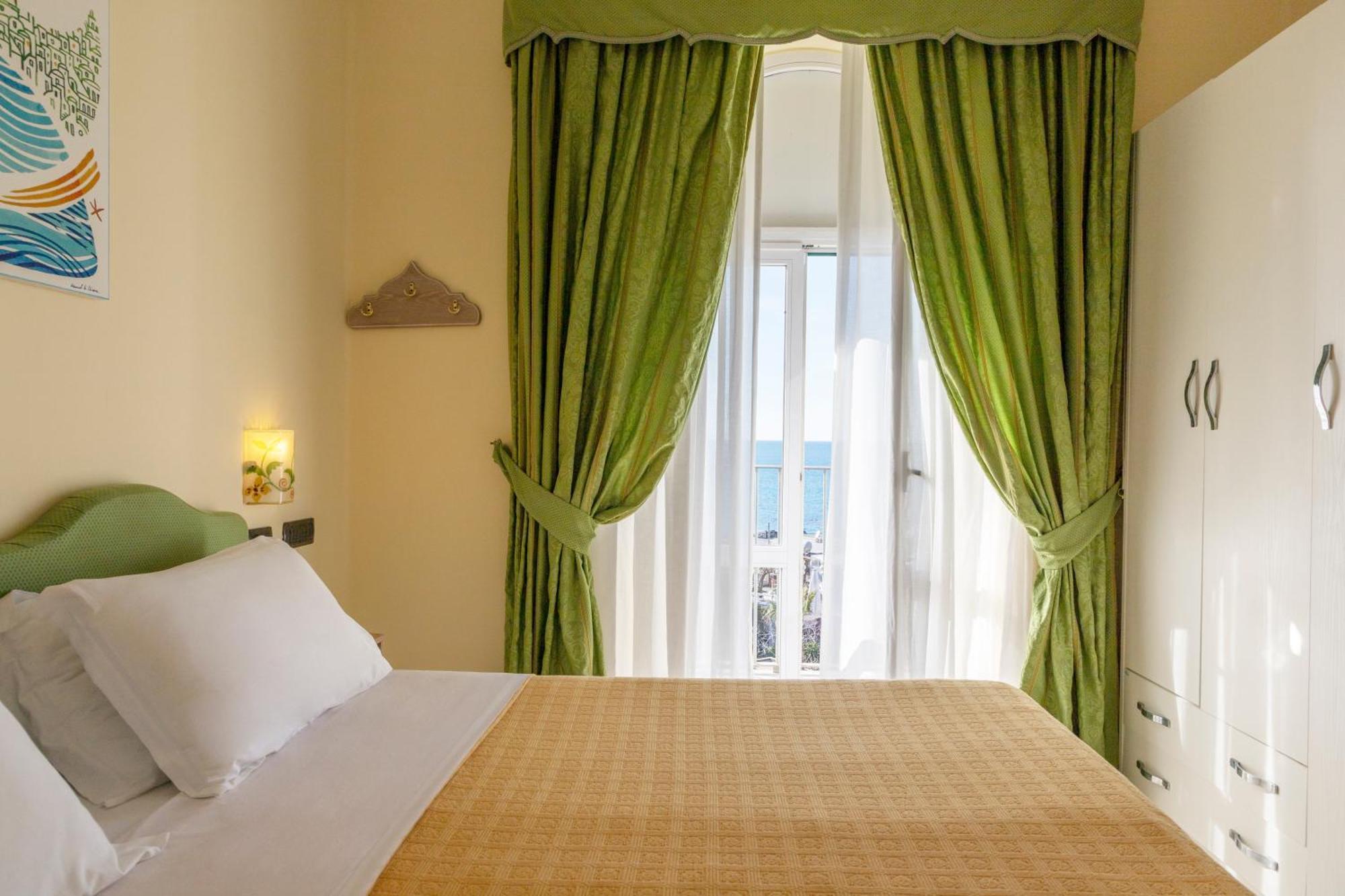 Hotel Punta Imperatore Forio di Ischia المظهر الخارجي الصورة