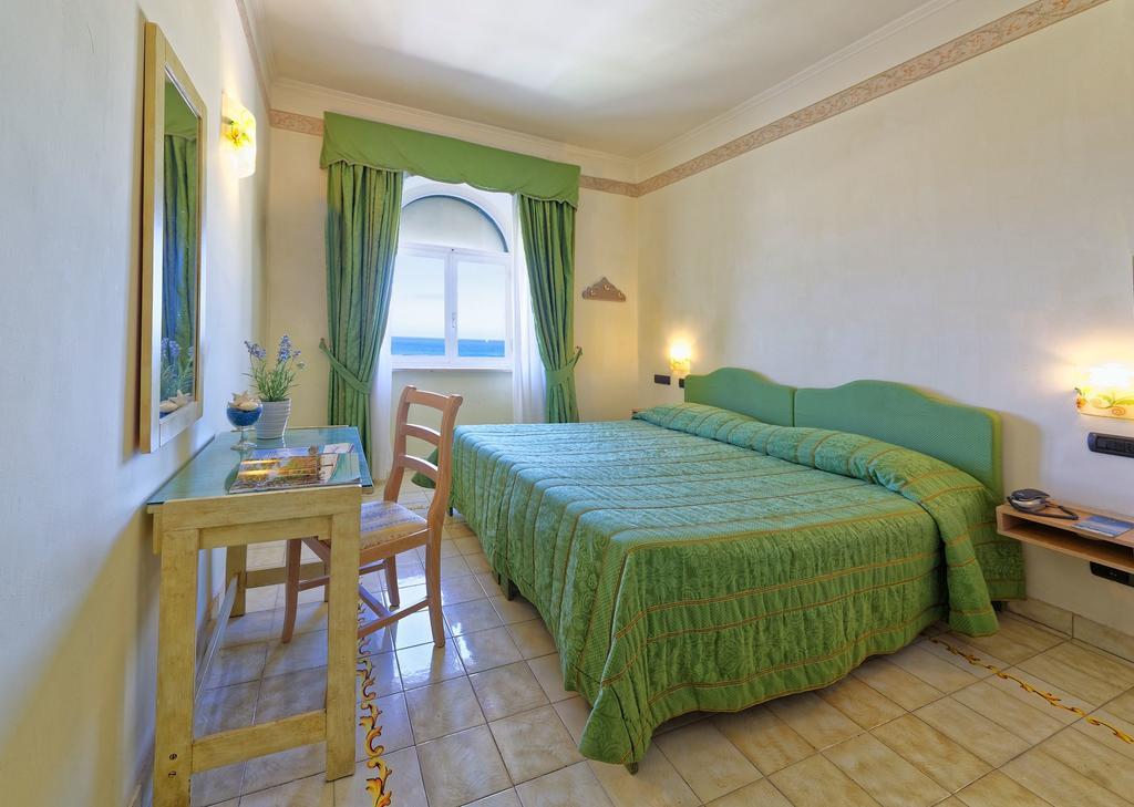 Hotel Punta Imperatore Forio di Ischia المظهر الخارجي الصورة